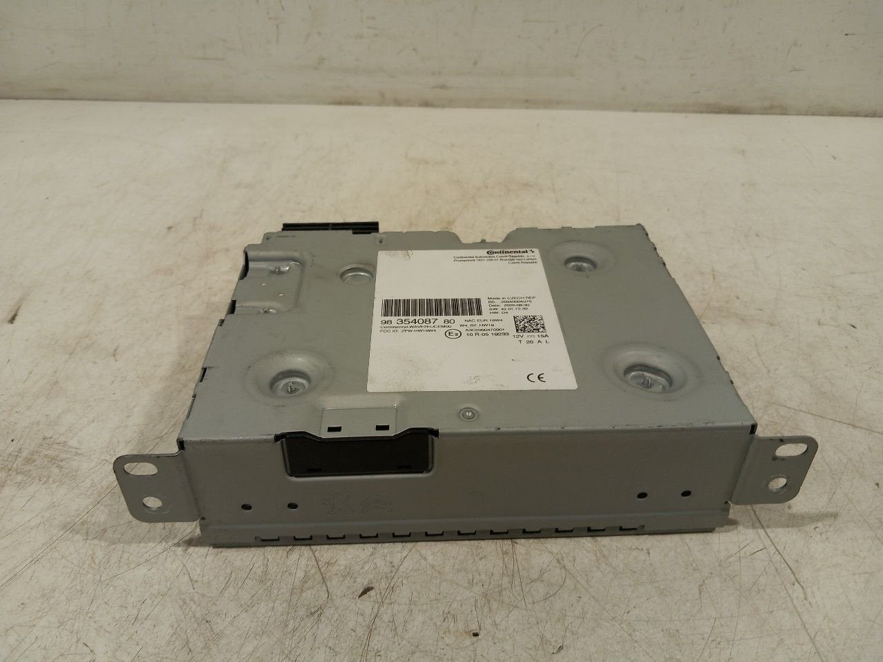Radiomodule Opel Vivaro, Ophalen of Verzenden, Van der Ven Autorecycling B.V., Onderdelen@venauto.nl, Ettenseweg 76, 4706 PB Roosendaal, The Netherlands