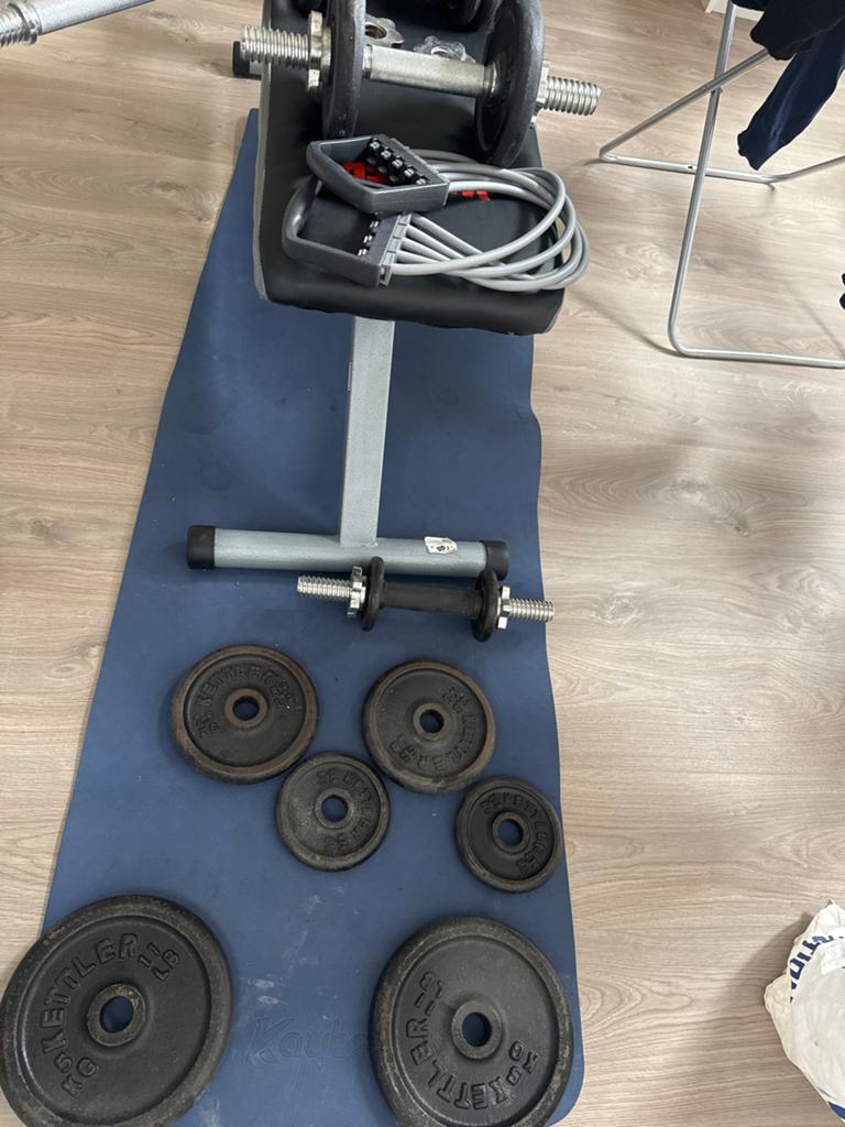 Fitnessbank met Halters en Gewichten, Sport en Fitness, Ophalen of Verzenden, Gebruikt, Armen, Fitnessbank