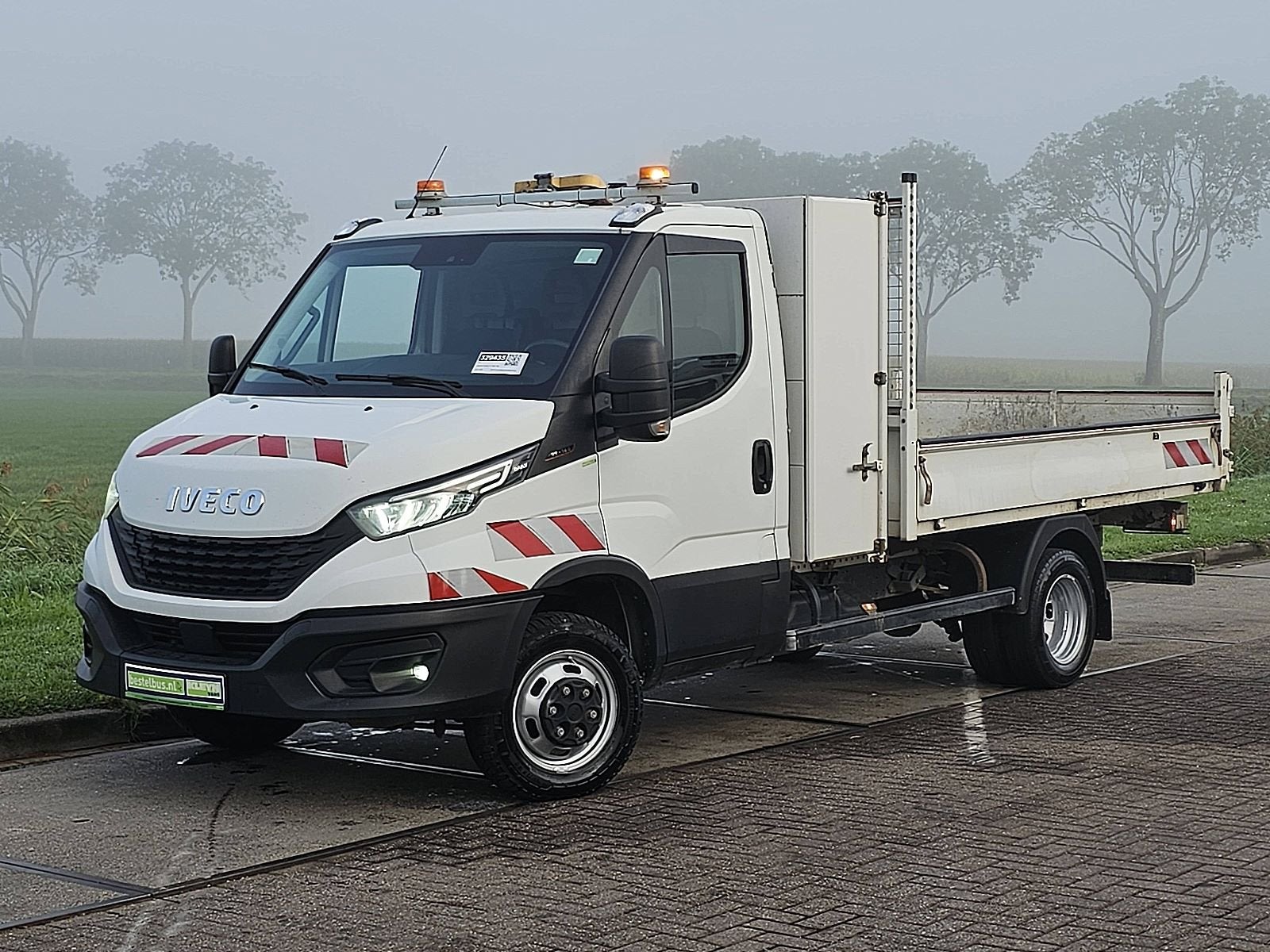 IVECO DAILY 35C16 3.0ltr kipper kist !, Elektrische buitenspiegels, Gebruikt, Euro 6, 156 pk