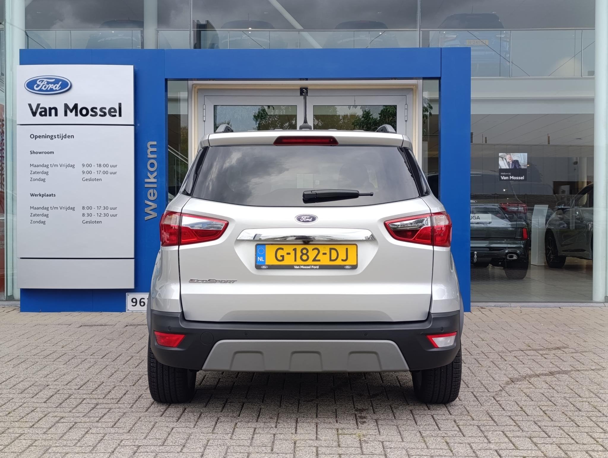 Ford EcoSport 1.0 EcoBoost Titanium | Stoel/stuur voorruitve, Auto's, Voorwielaandrijving, 12 maanden, 125 pk, Gebruikt