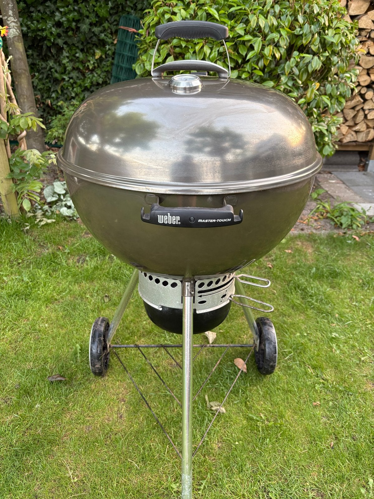 Weber Master Touch 57 Smoke Grey met accessoires, Ophalen, Gebruikt