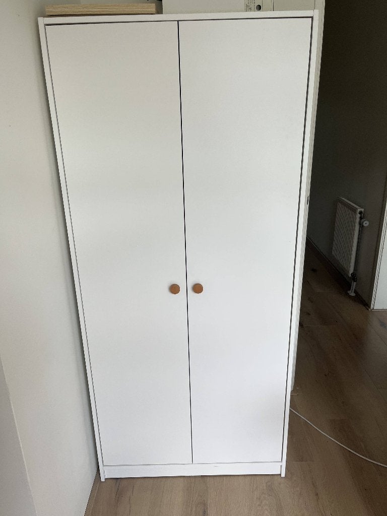 IKEA KLEPPSTAD kledingkast – wit, 2 deuren, Ophalen, Met deur(en), Gebruikt, Scandinavisch