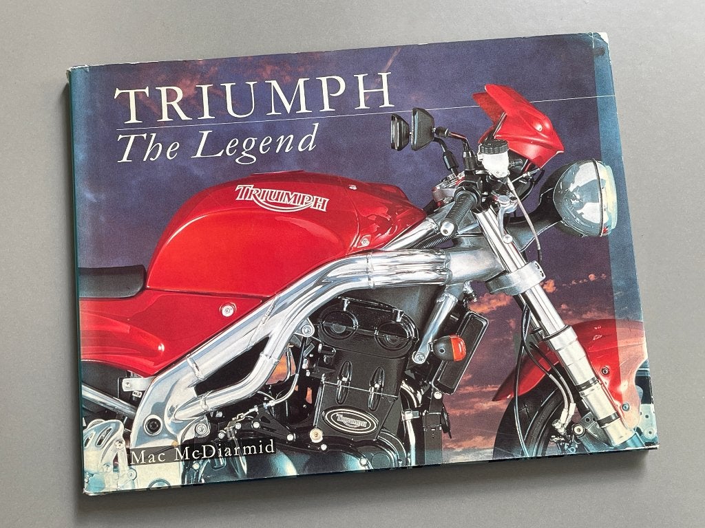 Triumph – The Legend  (1997), Boeken, Ophalen of Verzenden, Zo goed als nieuw, Merk of Model