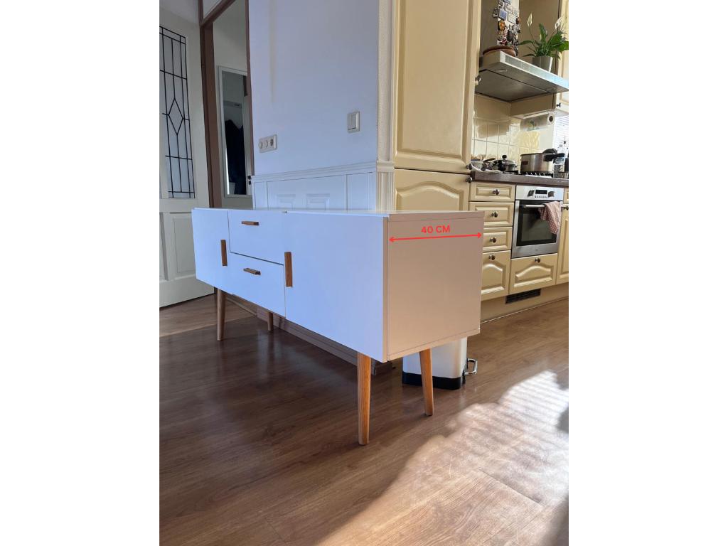 TV Table, Ophalen, Gebruikt, 150 tot 200 cm, Minder dan 100 cm