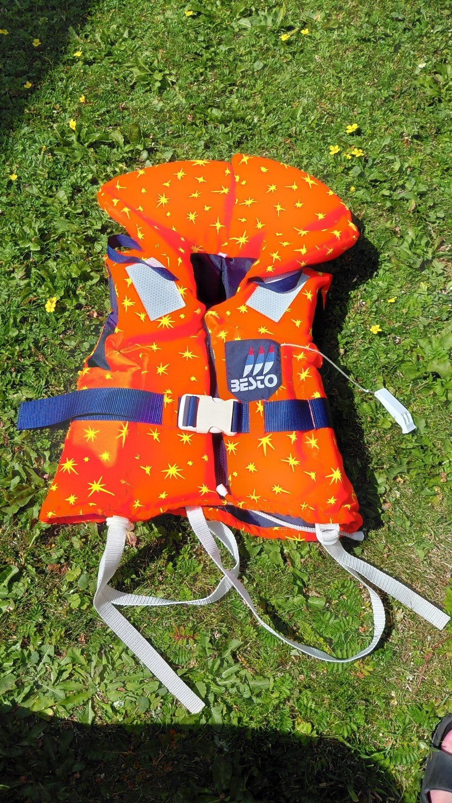 besto nr 3 reddingsvest 20-30 kilo zwemvest oranje geel ster, Watersport en Boten, Watersportkleding, Ophalen, Kind, Reddingsvest of Zwemvest
