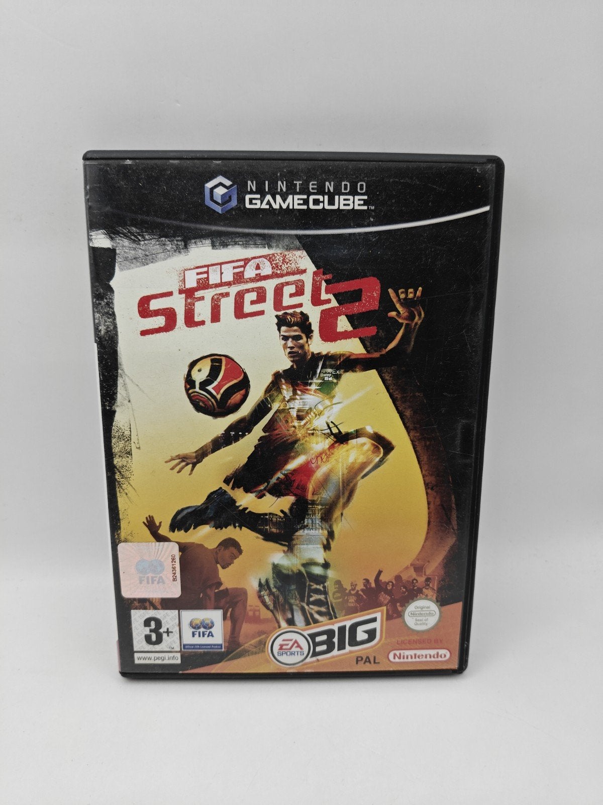 FIFA Street 2 - Nintendo GameCube, Gebruikt, Electronic Arts, 1 speler, EA Swiss Sàrl, Place du Molard 8, 1204 Genève, Zwitserland