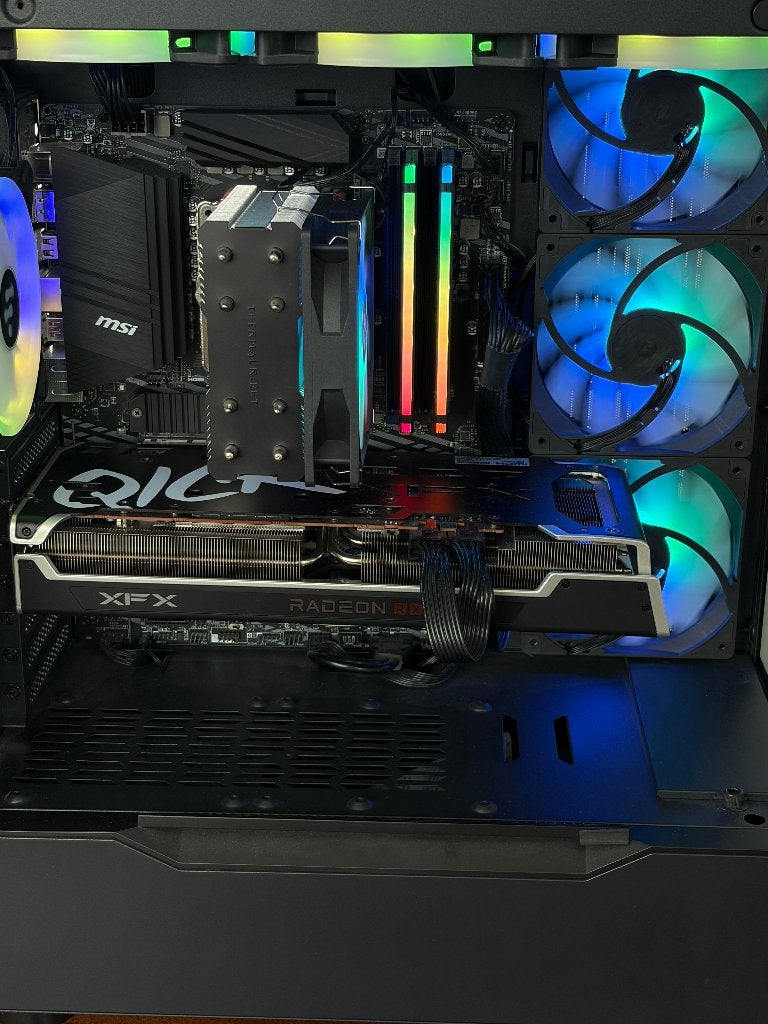 Gaming PC RX 6750 XT | Ryzen 7 5700X3D | 32GB RAM | 1TB SSD, Ophalen of Verzenden, Zo goed als nieuw, AMD Ryzen 7, Gaming