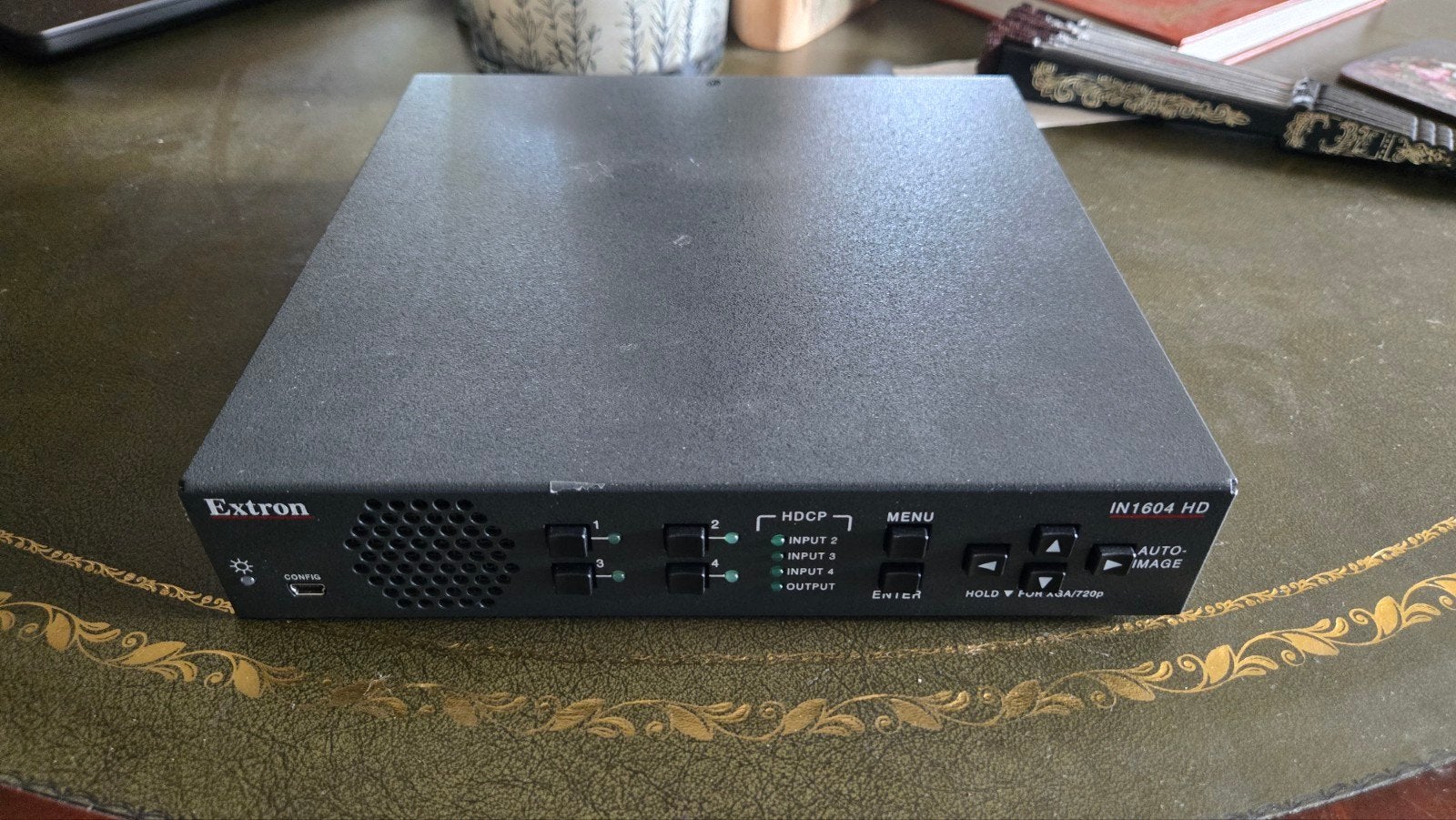 Extron IN1604 HD – 4-ingangs scaler/presentatieswitcher, Ophalen of Verzenden, Zo goed als nieuw, HDMI, Zonder harde schijf