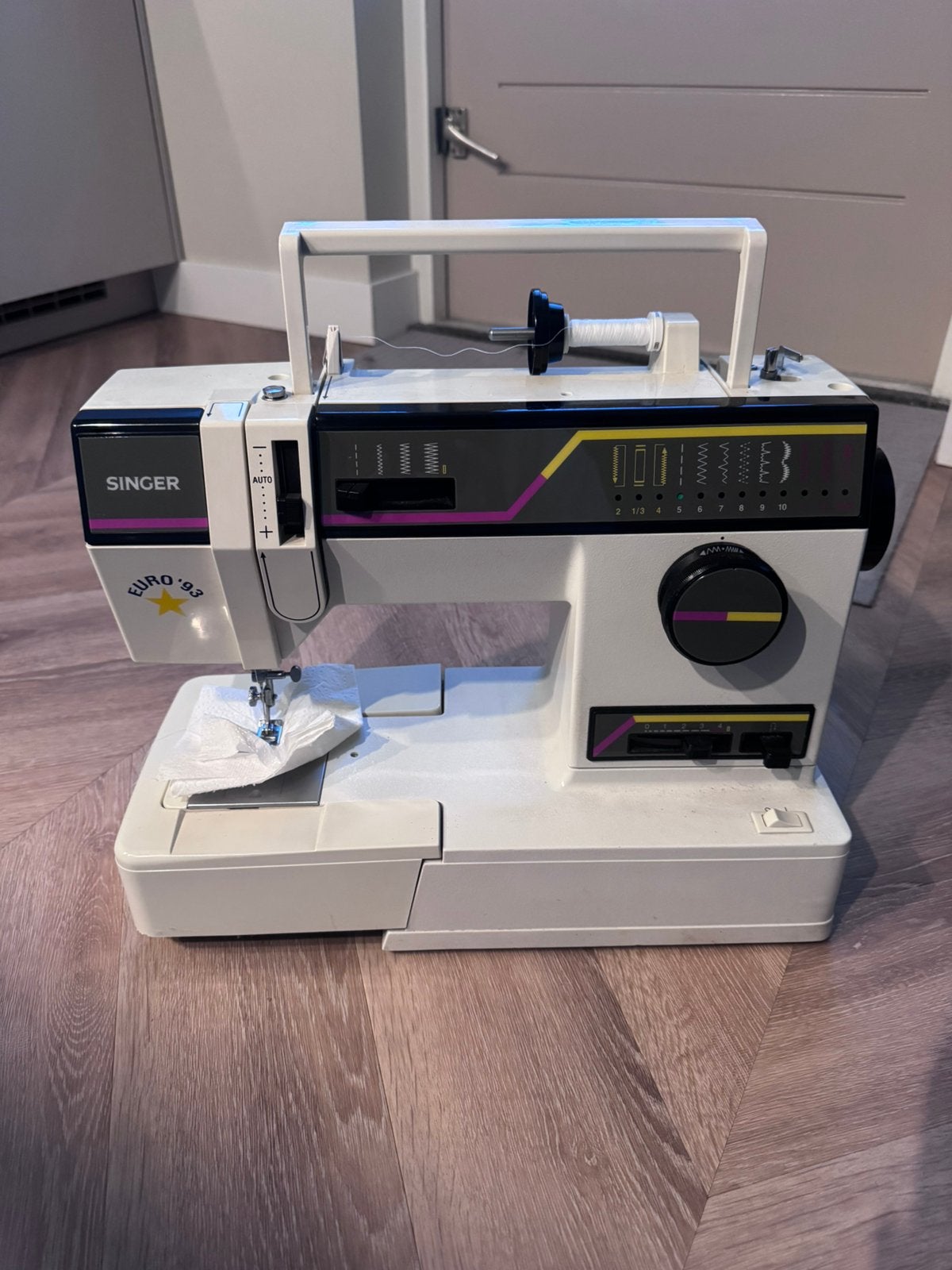 Singer naaimachine euro ‘93 model 6240, Ophalen, Gebruikt, Naaimachine, Singer