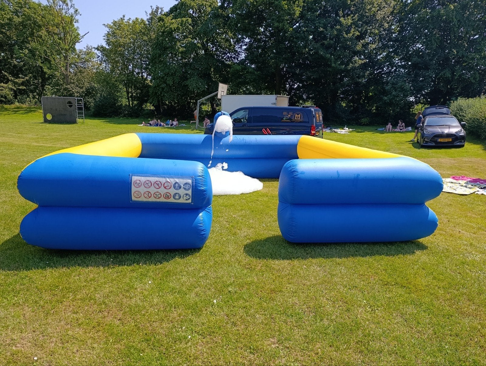 te koop, schuimparty, Ophalen of Verzenden, Zo goed als nieuw, Overige