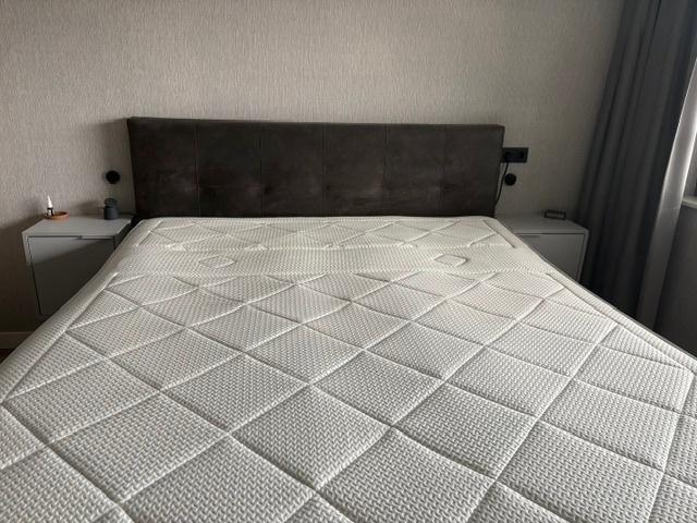 Box spring van Swiss sense 180 x 210, Ophalen, 210 cm, Tweepersoons, 180 cm