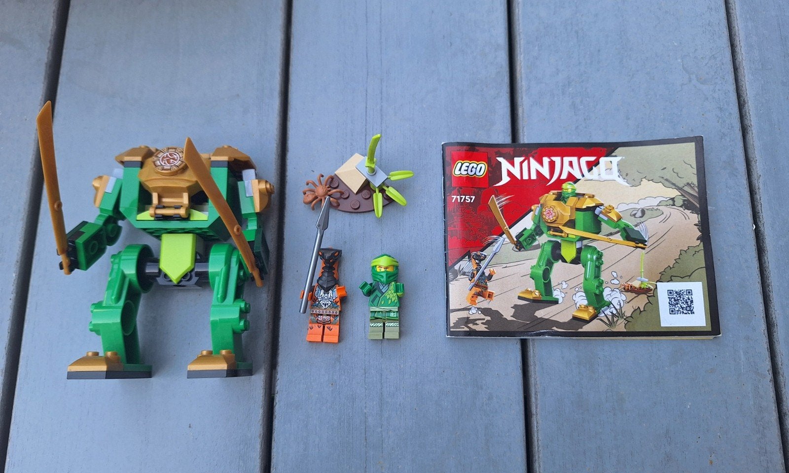 LEGO set Ninjago 71757, Kinderen en Baby's, Speelgoed | Duplo en Lego, Ophalen of Verzenden, Zo goed als nieuw