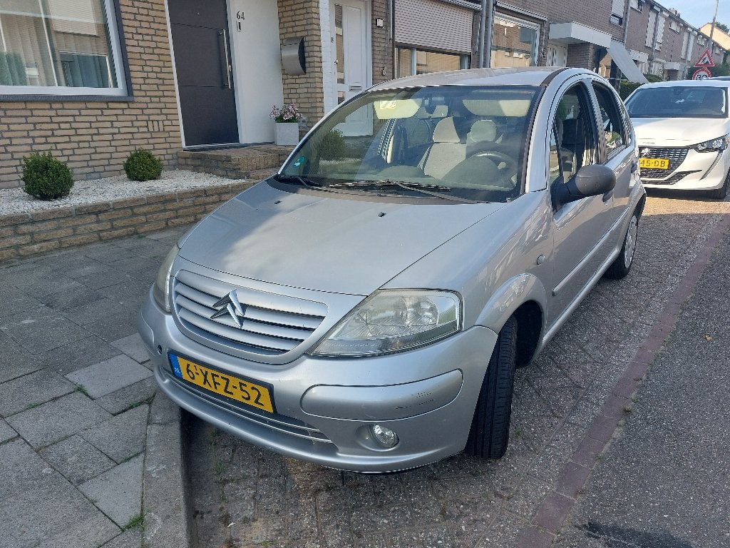 Citroën C3 2005 Grijs, Auto's, Opel, Voorwielaandrijving, Elektrische ramen, Overige modellen, 4 cilinders