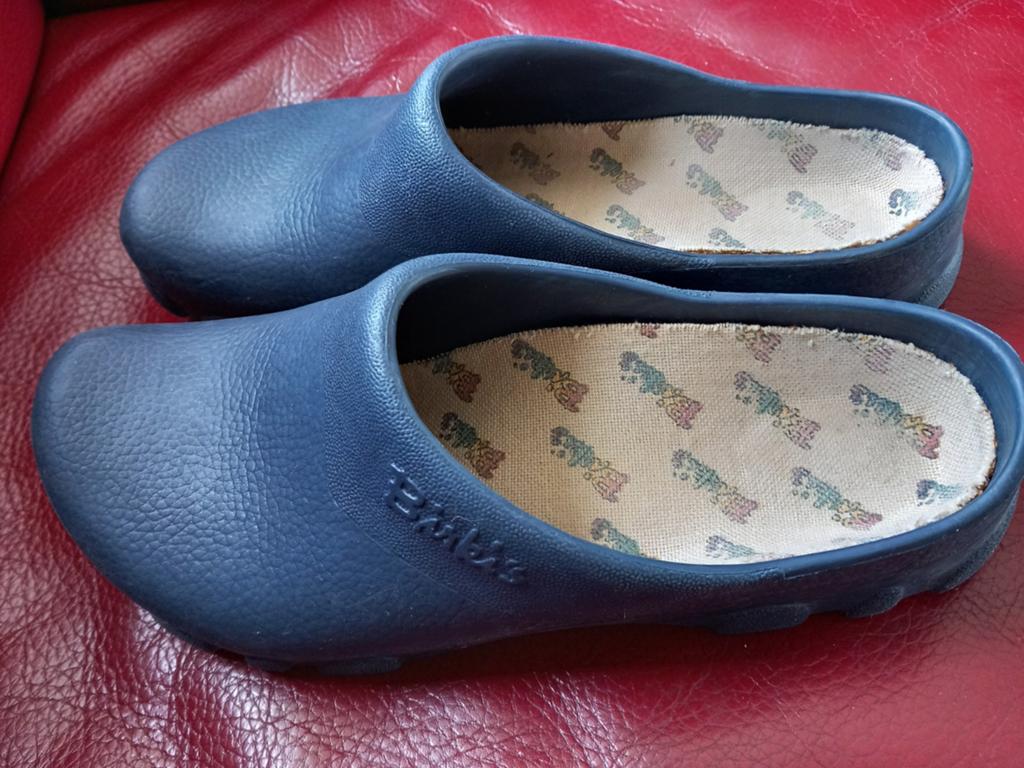 Birki's klompen maat 43-9, donkerblauw, Kleding | Dames, Schoenen, Blauw, Instappers, Ophalen of Verzenden, Birki's