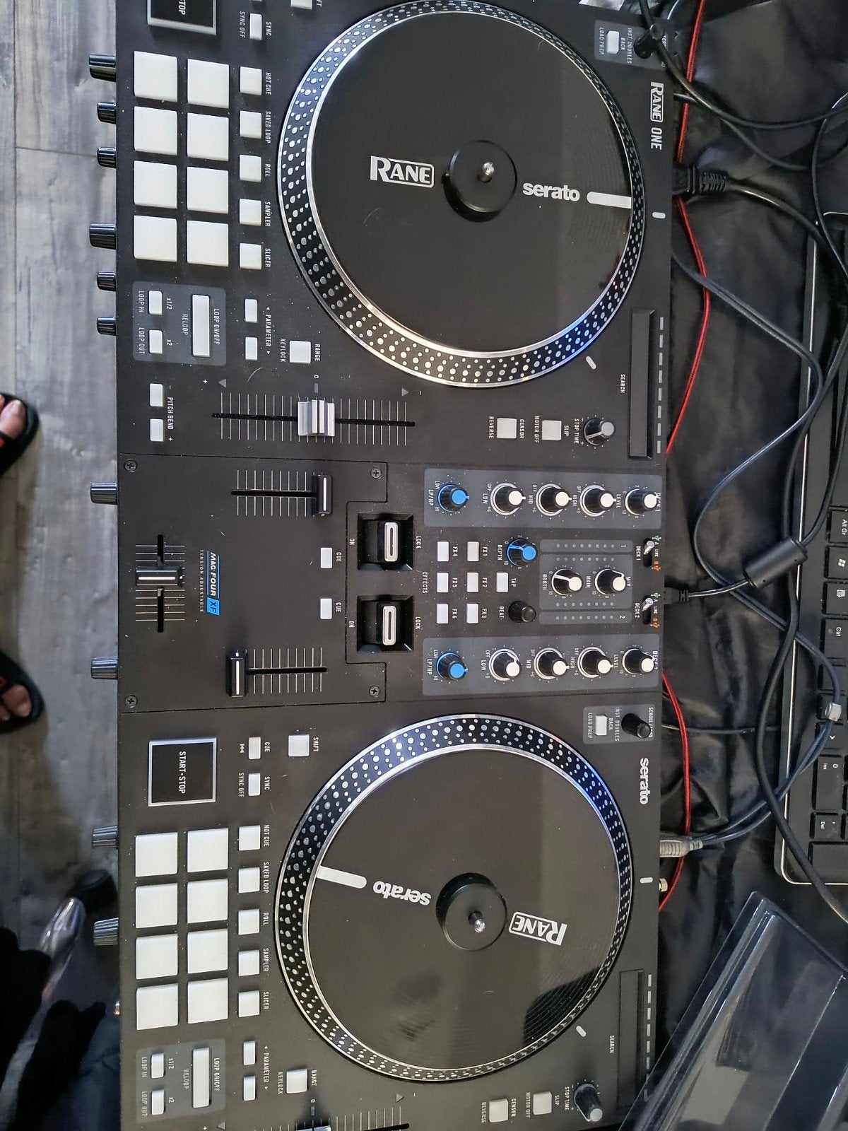 Rane One DJ Controller - Zo goed als nieuw met Decksaver, Muziek en Instrumenten, Dj-sets en Draaitafels, Ophalen, Zo goed als nieuw