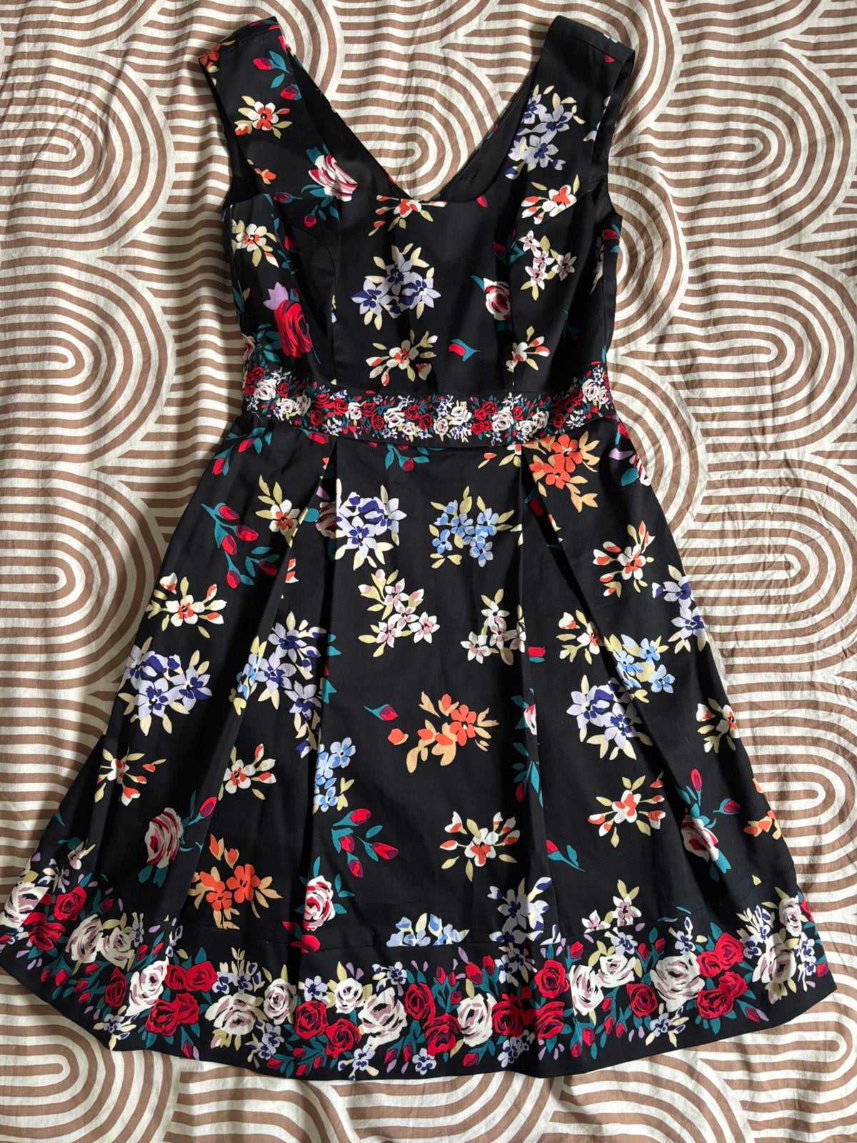 Prachtige vintage-look jurk NIEUW mt 36, Kleding | Dames, Ophalen of Verzenden, Zo goed als nieuw, Maat 36 (S)