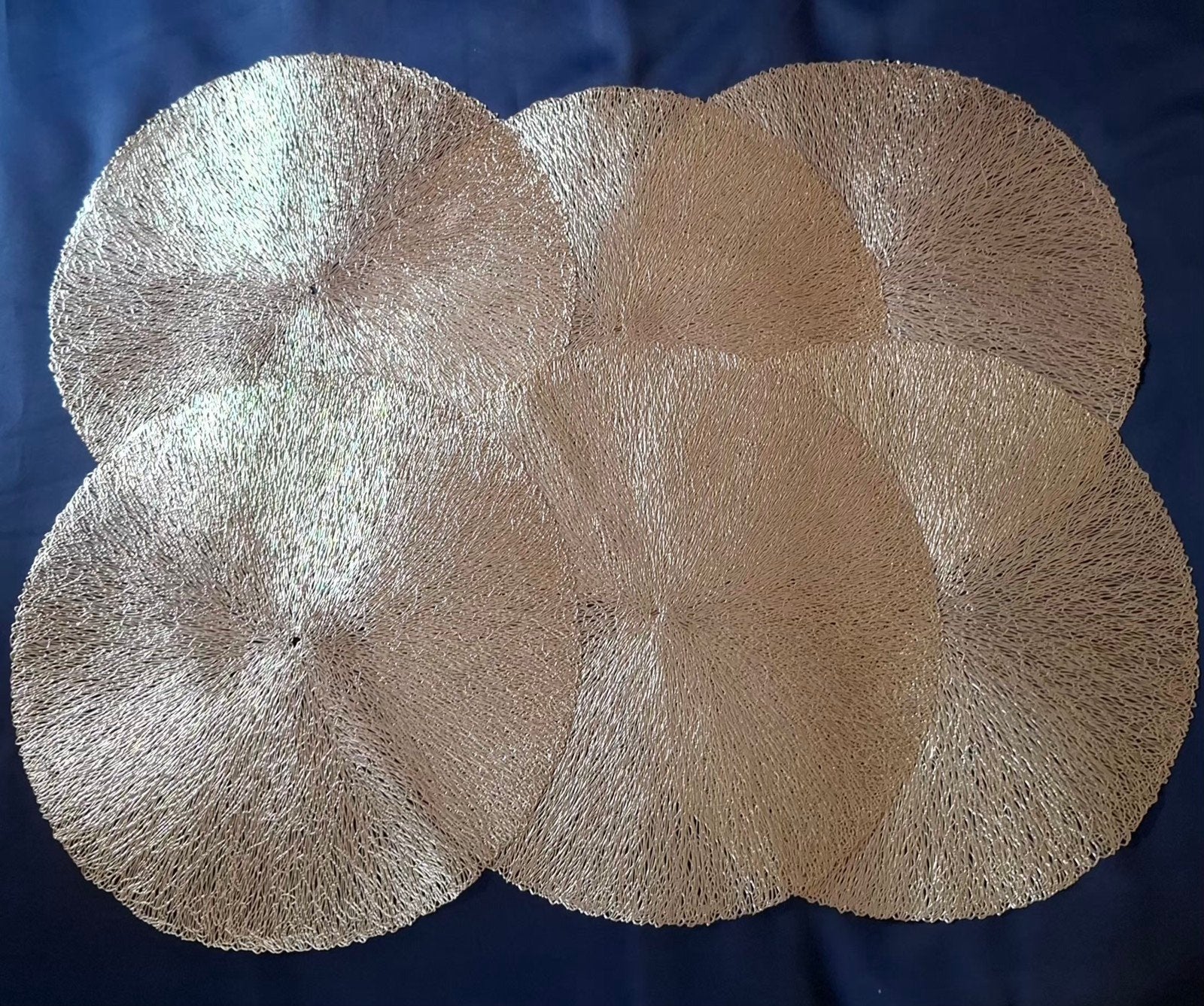 6x Gouden Placemat Koraal Ø38cm – Chique & Antislip, nieuw, Goud, Placemat, Nieuw, Ophalen of Verzenden