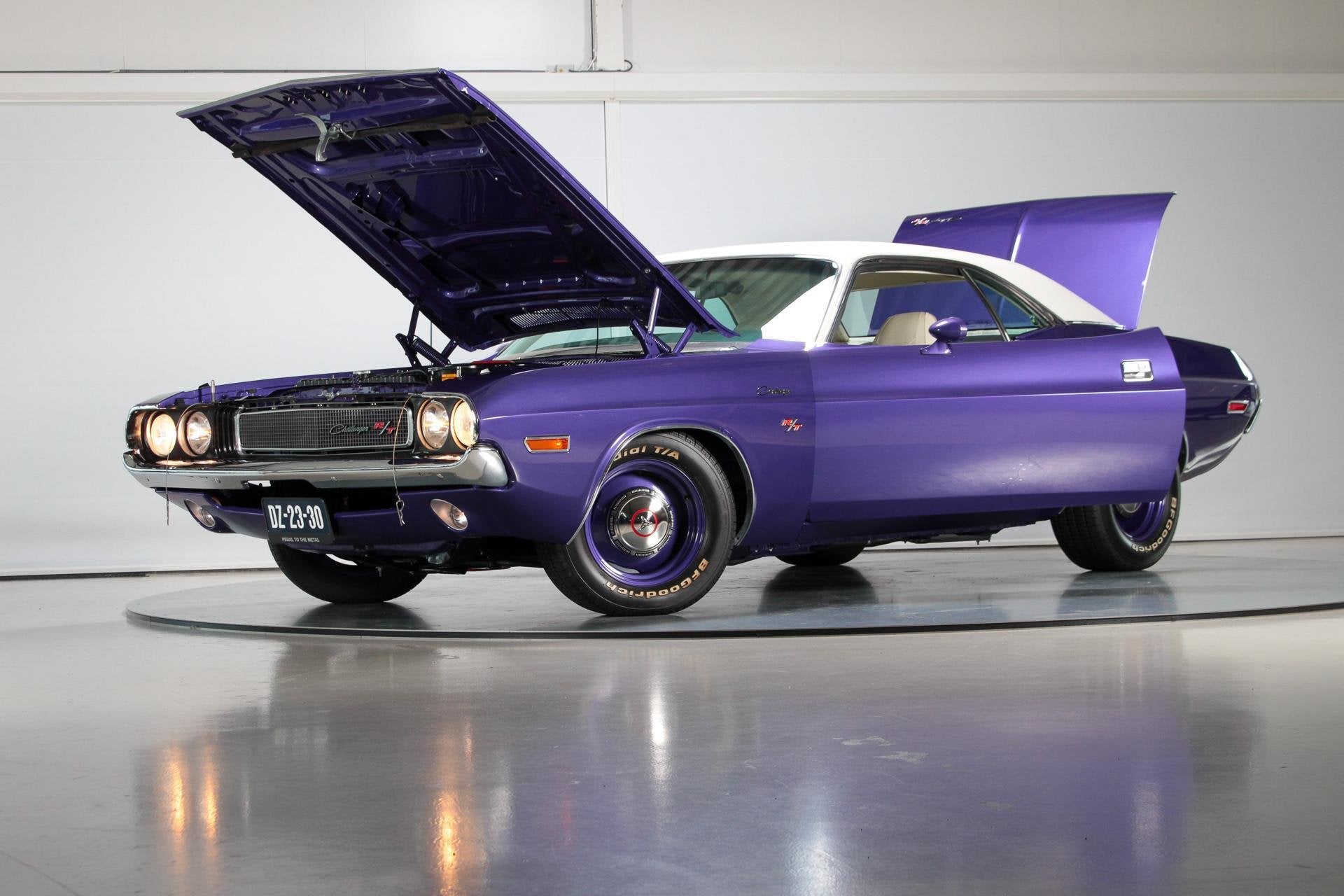 Dodge Challenger R/T 440 4-Speed | Fully Restored, Auto's, Achterwielaandrijving, 374 pk, Geïmporteerd, Dodge