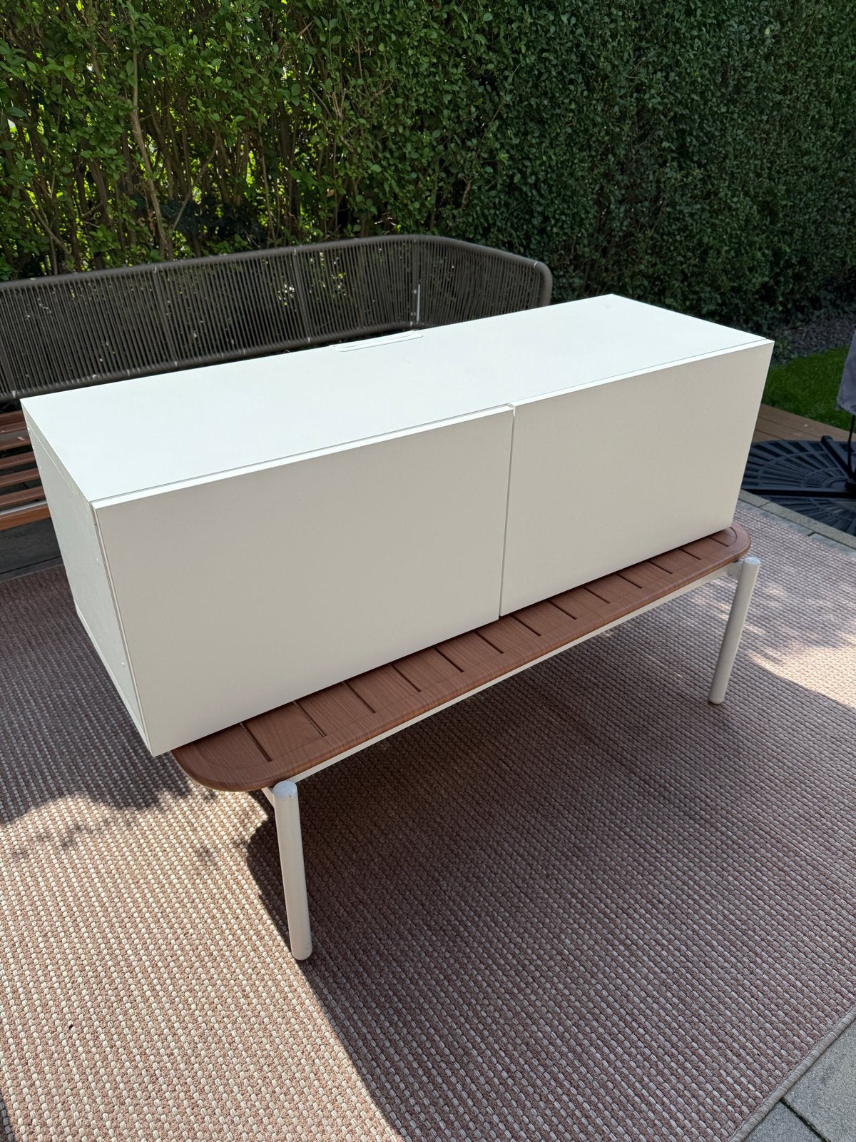 Wit Ikea opbergkastje met twee deuren, Gebruikt, 100 tot 150 cm, Ophalen of Verzenden, Minder dan 100 cm
