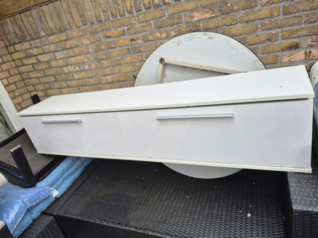 Tv meubel kast, Ophalen, 50 tot 100 cm, Zo goed als nieuw, Minder dan 100 cm