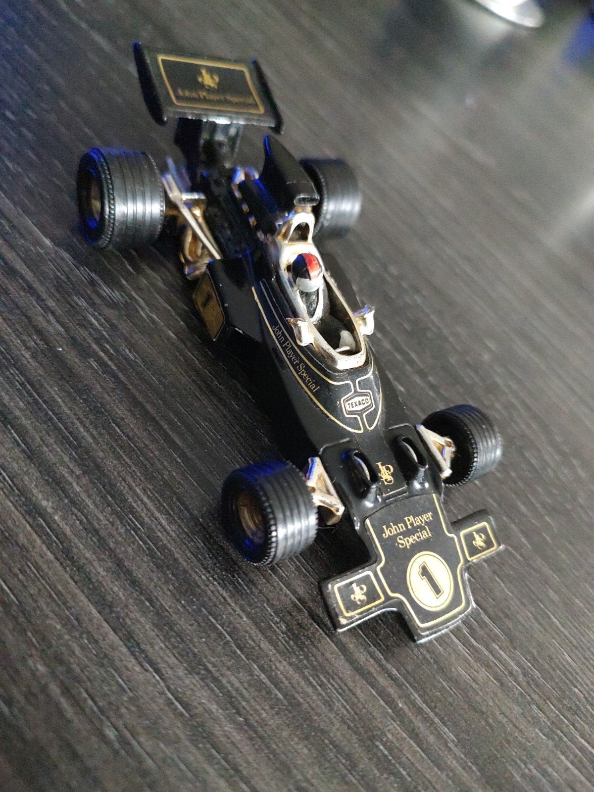 1e editie Corgi Toys John Player Special Lotus 72 F1 1/36, Ophalen of Verzenden, Zo goed als nieuw, Auto