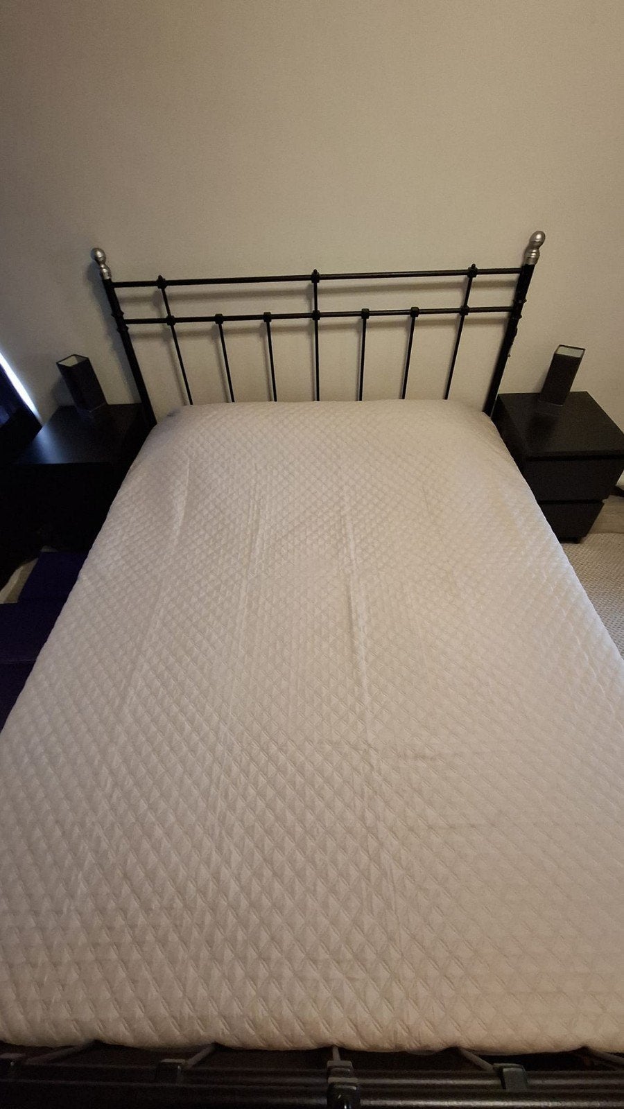 Ikea Twee personen bed met 2 nachtjes, Wit, Tweepersoons, Ophalen of Verzenden, 160 cm