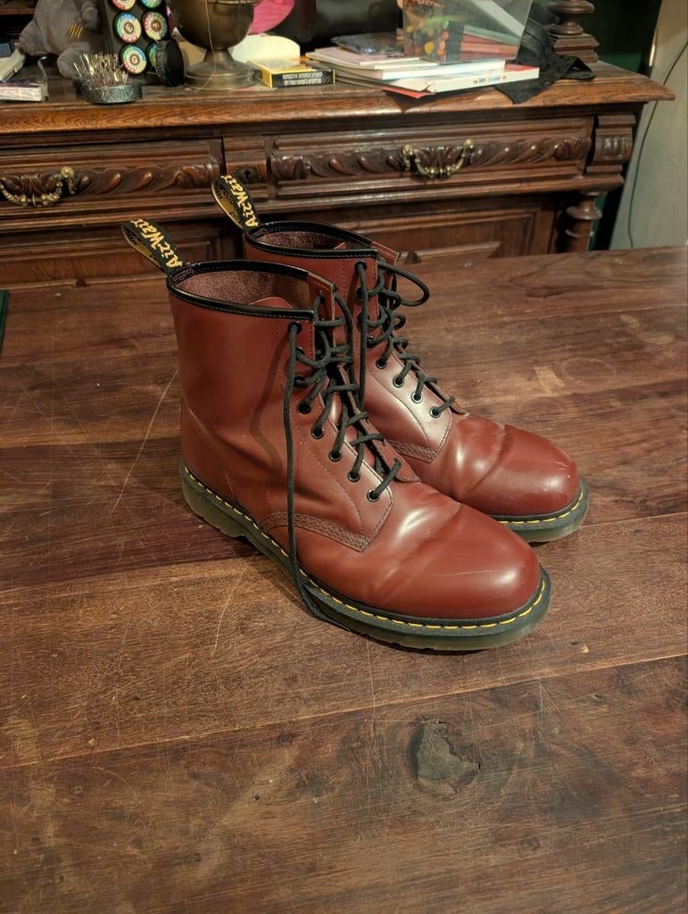 Dr. Martens Cherry Red maat 48, Kleding | Heren, Schoenen, Ophalen of Verzenden, Gedragen, Zwart, Boots