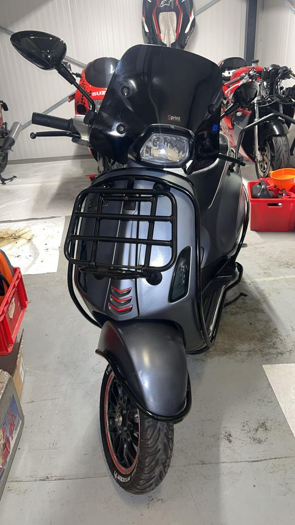 Vespa Sprint 4-takt 2V, lees de beschrijving, Fietsen en Brommers, Scooters | Vespa, Ophalen, Gebruikt, Maximaal 45 km/u, Vespa S