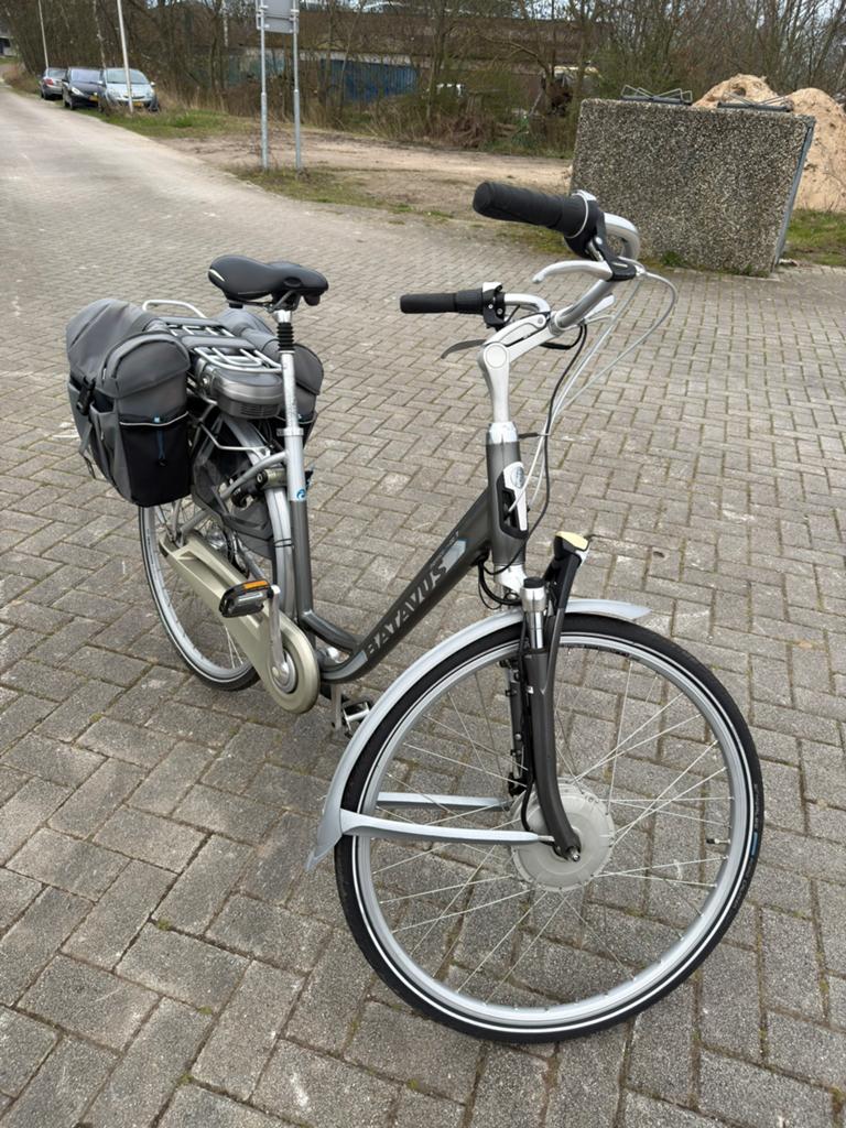 Batavus e-bike met gereviseerde accu, Fietsen en Brommers, Elektrische fietsen, Ophalen, Gebruikt, Batavus, 47 tot 51 cm