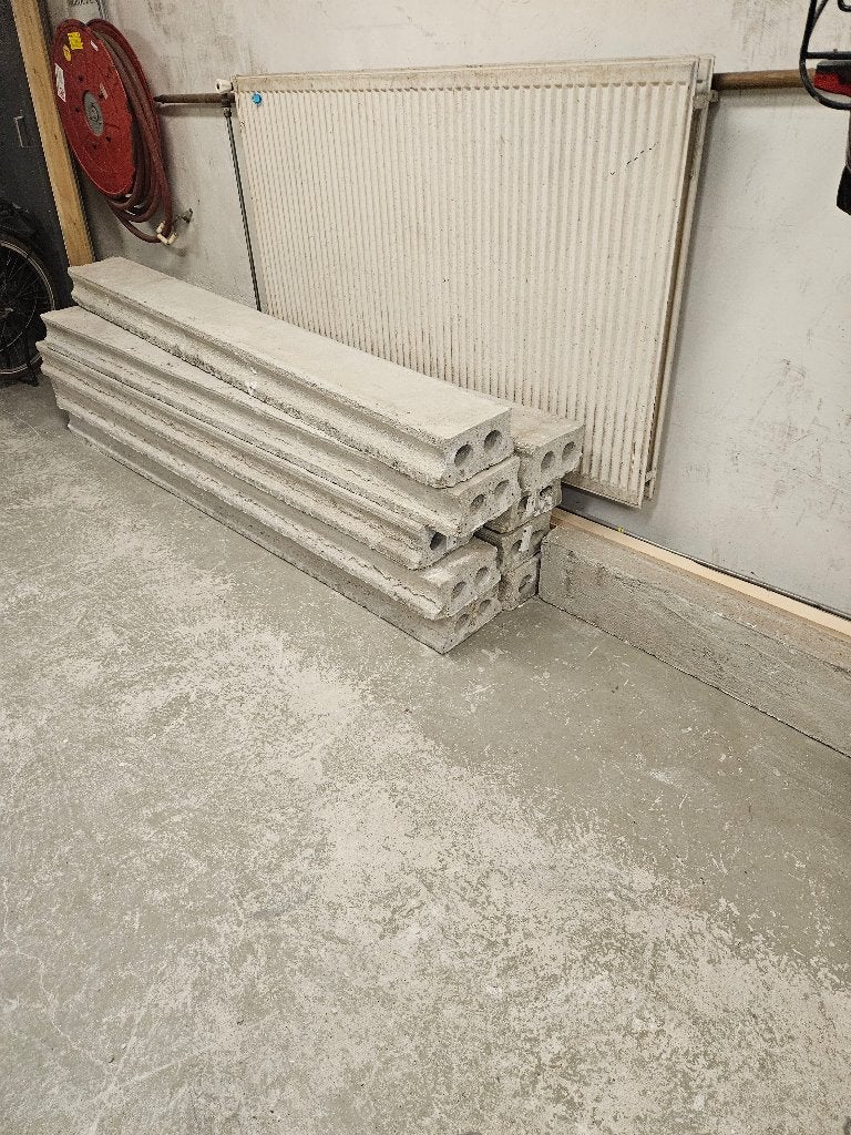 betonnen welfsels 10 st., Ophalen, Zo goed als nieuw