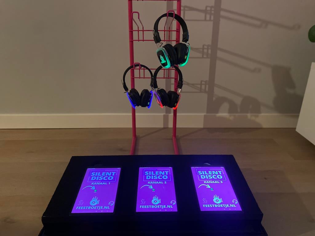 Silent Disco huren? Bij ons compleet met tablets etc, Ophalen, Zo goed als nieuw, Verjaardag
