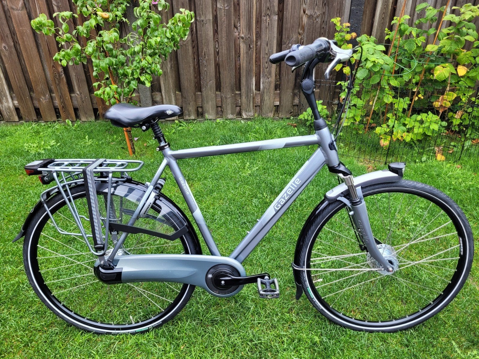 Gazelle Orange C7+ H57 in nette staat! nieuwe antilek banden, Fietsen en Brommers, Ophalen, Versnellingen, Zo goed als nieuw, 57 tot 61 cm