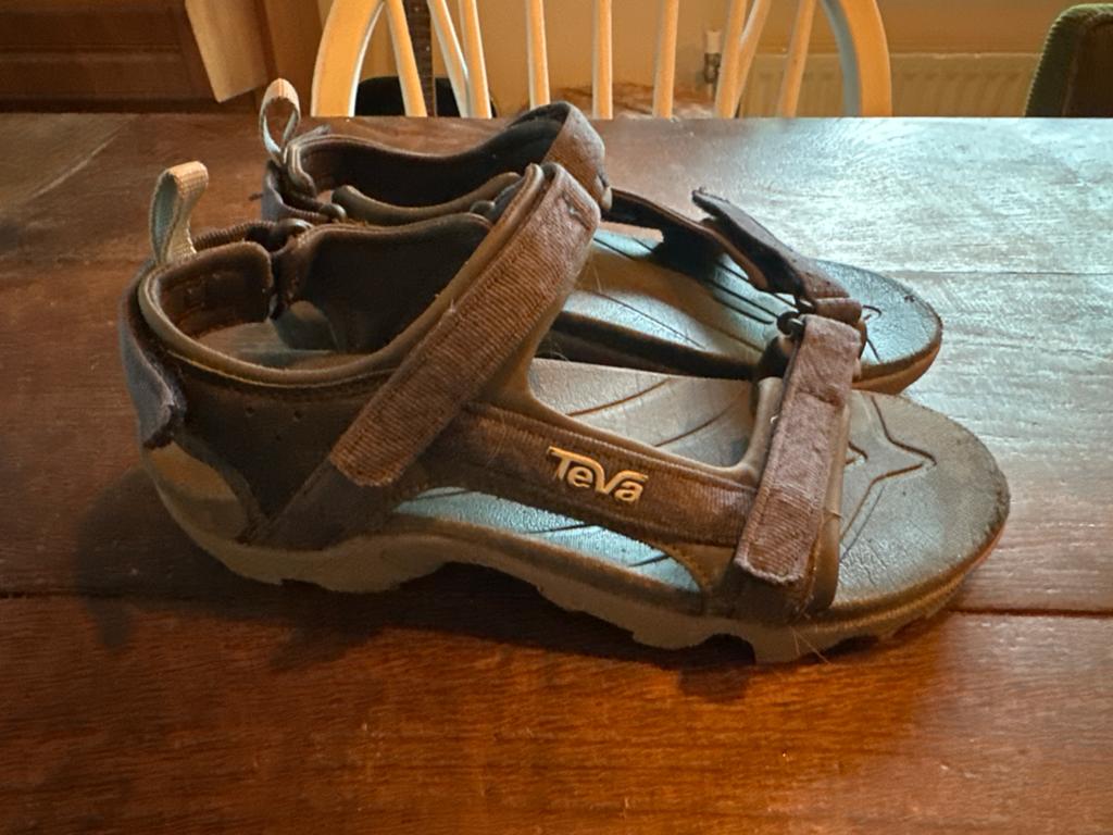 Teva sandalen - Comfortabele wandelsandalen maat 36, Gebruikt, Jongen of Meisje, Overige typen, Ophalen of Verzenden
