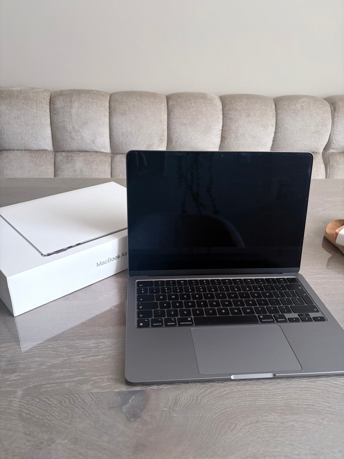 13-inch Macbook Air m3 Apple chip 2024 16GB 256GB