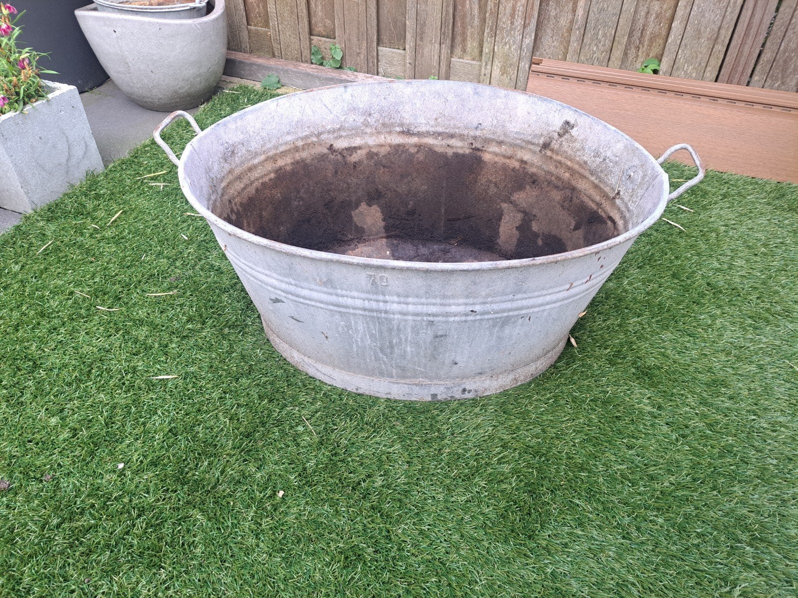 Gietijzeren bloempot / teil, Ophalen, Gebruikt, 40 cm of meer, Metaal