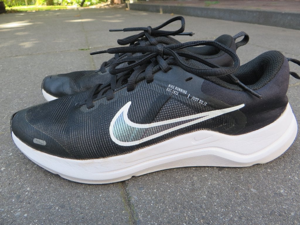 Nike sportschoen running maat 38,5 zwart/wit, Ophalen of Verzenden, Zo goed als nieuw, Nike, Jongen of Meisje