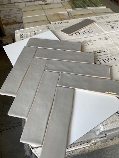 RESTPARTIJ Grey 7,5x30 cm – Stijlvol & Tijdloos nu €24,95m², Keramiek, Overige typen, Nieuw, Ophalen of Verzenden