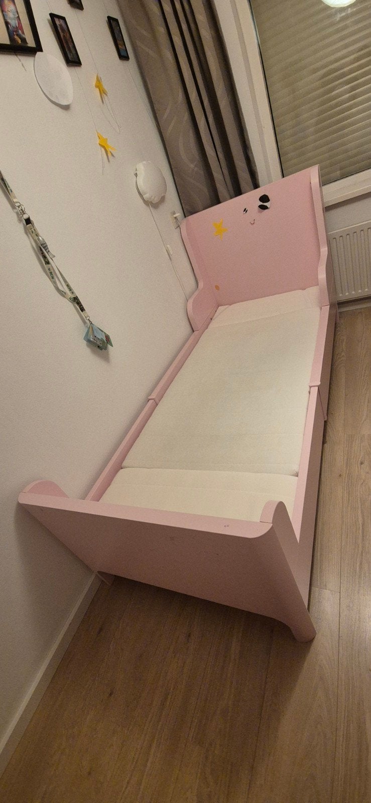Roze kinderbed/meegroeibed met matras en lattenbodem, Gebruikt, 70 tot 85 cm, 160 tot 180 cm, Ophalen