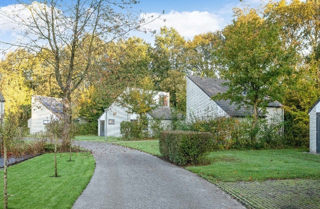 Te koop Vrijstaande vakantiebungalow. Eventueel ook te huur., Huizen en Kamers, Recreatiewoningen te koop, Noord-Brabant, Villa