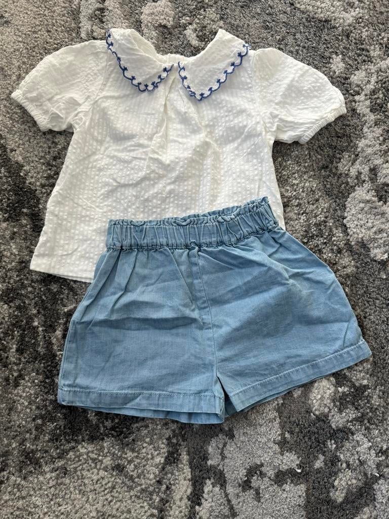 Primark setje: wit bloesje met blauw borduursel en short, Ophalen, Gebruikt, Meisje