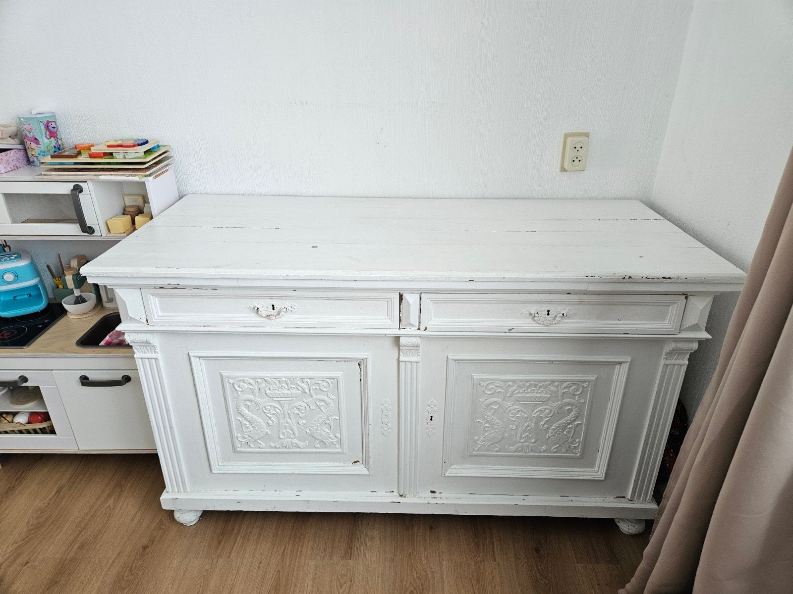 Dressoir, Ophalen, Gebruikt, Met deur(en), 150 tot 200 cm