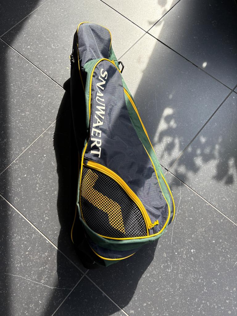 Retro Snauwaert tennistas, Zo goed als nieuw, Tas, Ophalen, L2