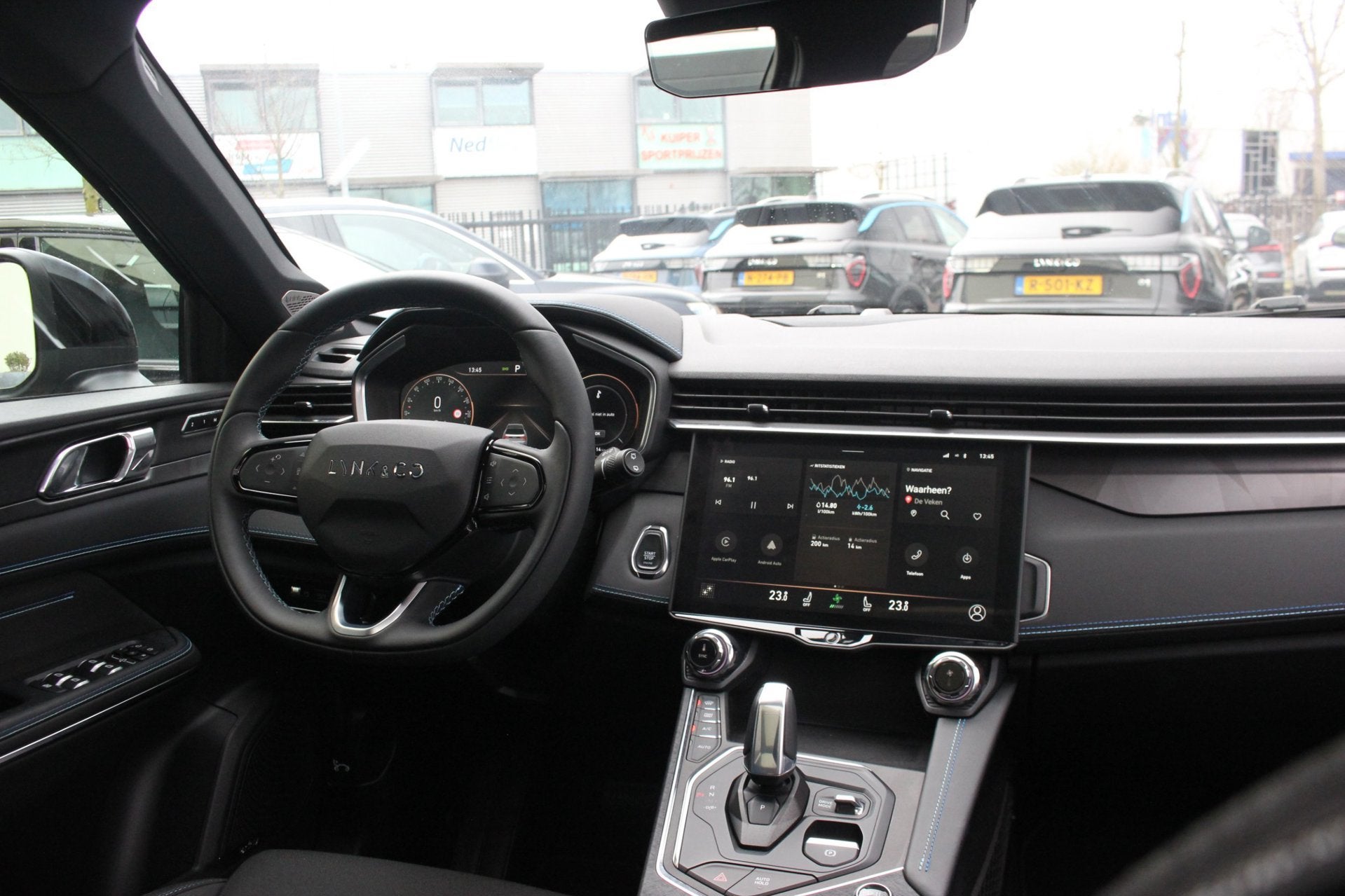 Lynk & Co 01 1.5 PHEV Plug-in hybrid | Black Edition | Donke, Auto's, Dealer onderhouden, Stof, Euro 6, Bedrijf