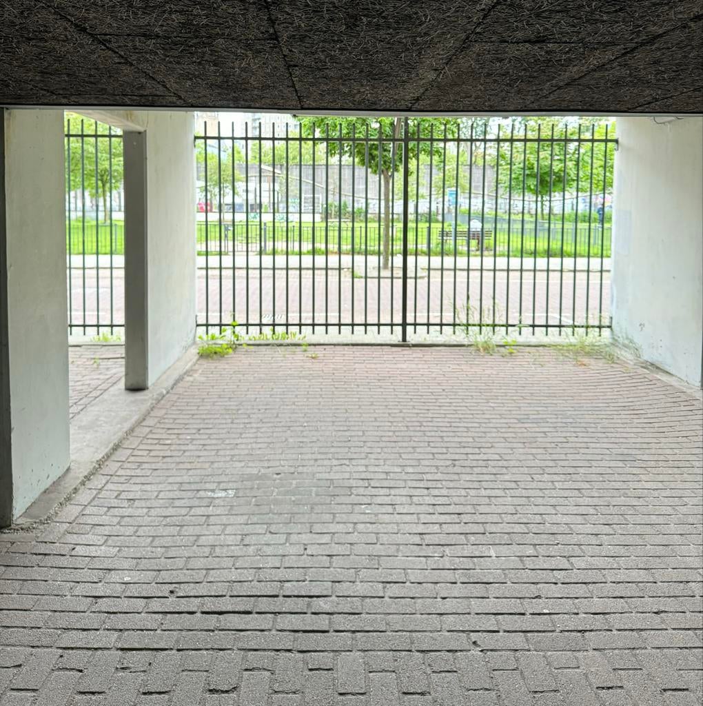 Parkeerplaats centrum Rotterdam per juni te huur, Huizen en Kamers, Garages en Parkeerplaatsen, Rotterdam