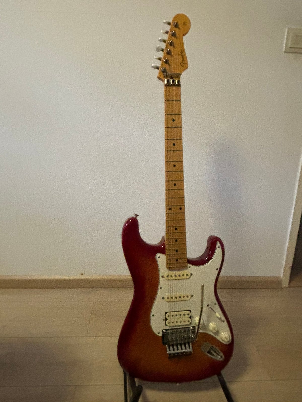 Fender stratocaster MIJ., Ophalen, Zo goed als nieuw, Solid body, Fender