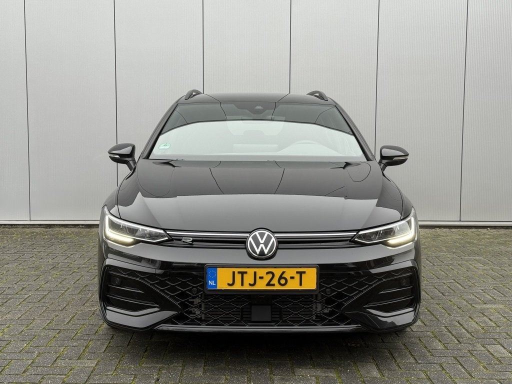 Volkswagen Golf Variant 1.5 eTSI R-Line fabrieksgarantie 110, Auto's, Volkswagen, 12 maanden, Euro 6, 4 cilinders, 1337 kg