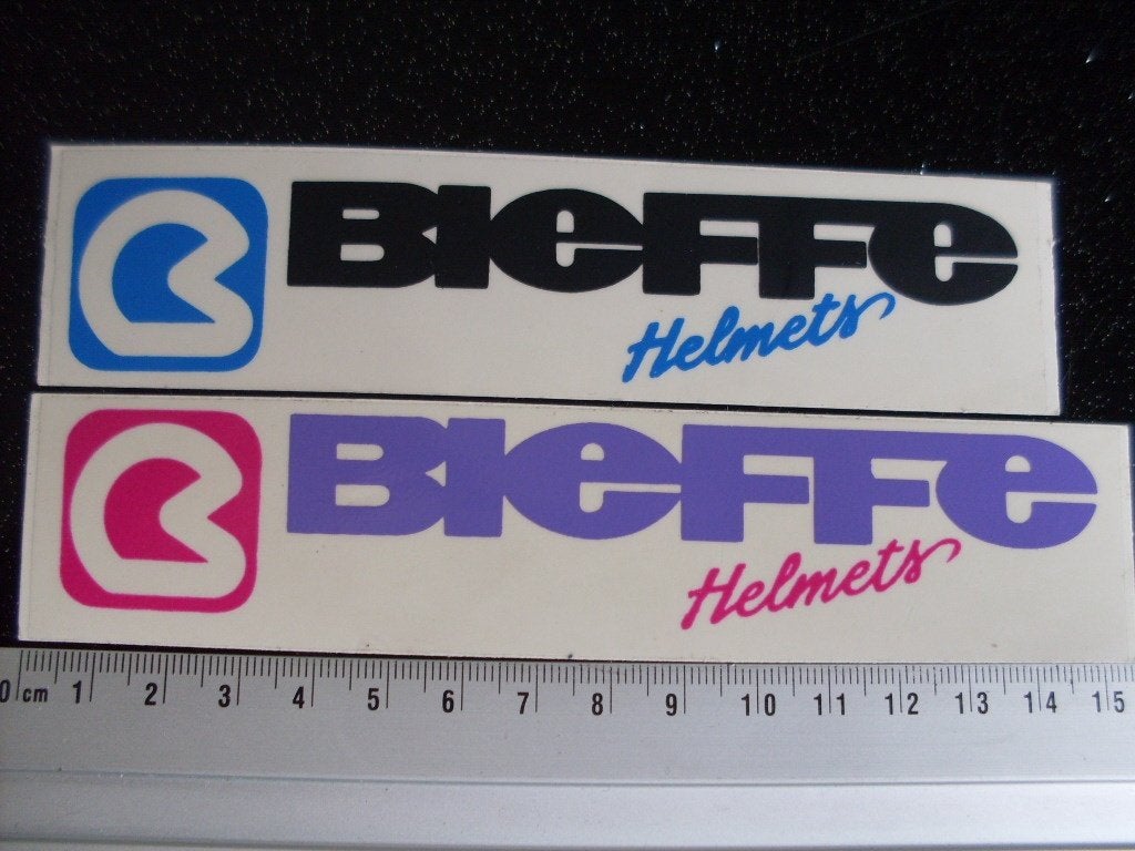 2x ruit sticker Bieffe logo zwart paars helmets helmen, Verzenden, Zo goed als nieuw, Merk