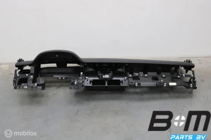 Dashboard Land Rover Discovery Sport LR178287, Gebruikt