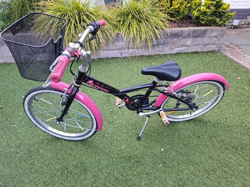 B twin 500 20 inch in nette staat, Fietsen en Brommers, Ophalen, 20 inch of meer, Gebruikt, Velgrem