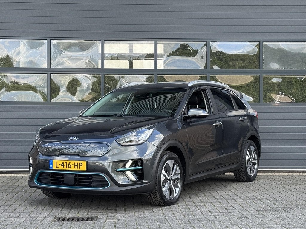 KIA E-NIRO EXECUTIVELINE 64 KWH (100% SOH) I DEALER ONDERHOU, Auto's, Kia, Gebruikt, Huisgarantie, 1712 kg, Met garantie (alle)